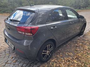 Kia Rio - 2021