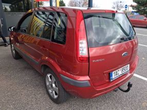 Ford Fusion - 2009
