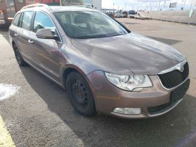 Skoda Superb - 2012