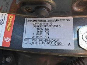 Toyota Corolla - 2004