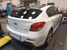 Chevrolet Cruze - 2012