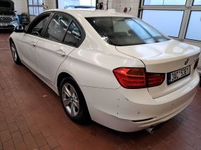 BMW 3 - 2012