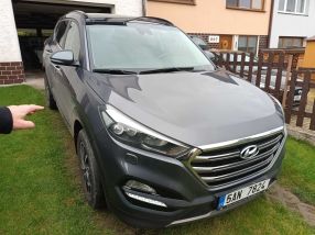 Hyundai Tucson - 2016