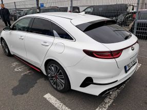 Kia ProCeed - 2021