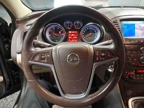 Opel Insignia - 2013