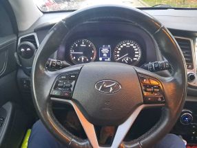 Hyundai Tucson - 2015