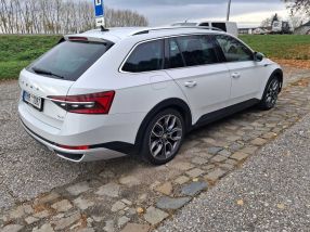 Skoda Superb - 2020
