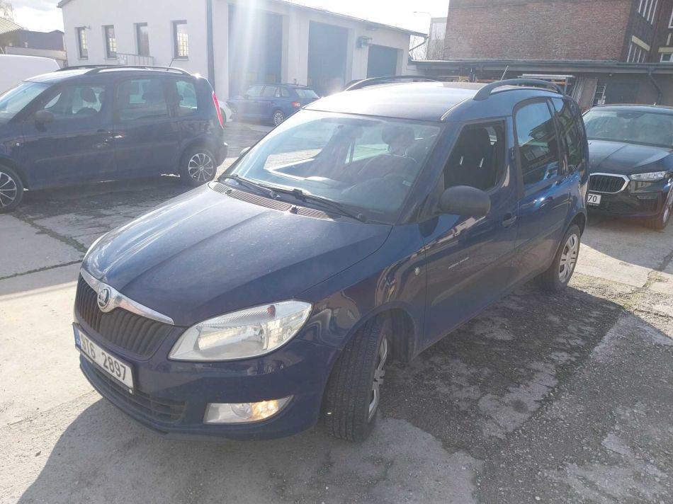 Skoda Roomster - 2015