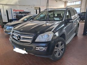 Mercedes-Benz GL - 2008