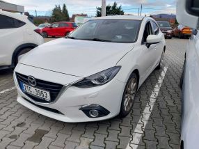 Mazda 3 - 2015