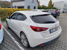Mazda 3 - 2015