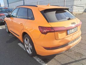 Audi e-tron - 2021