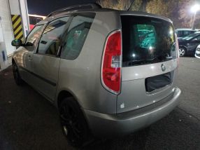 Skoda Roomster - 2011