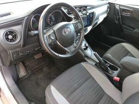 Toyota Auris - 2016