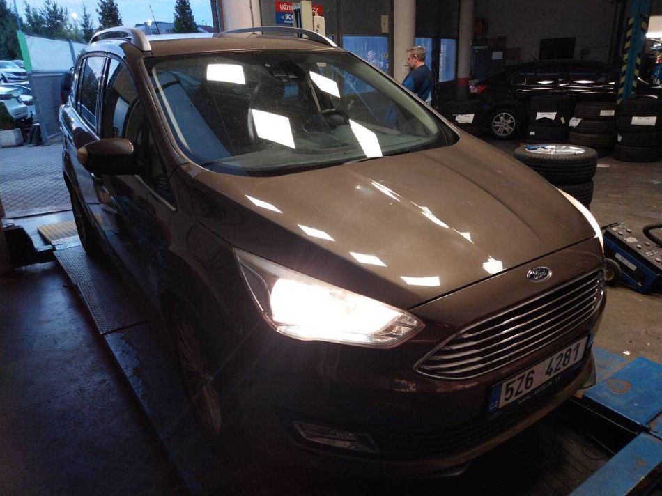Ford Grand C-Max - 2015