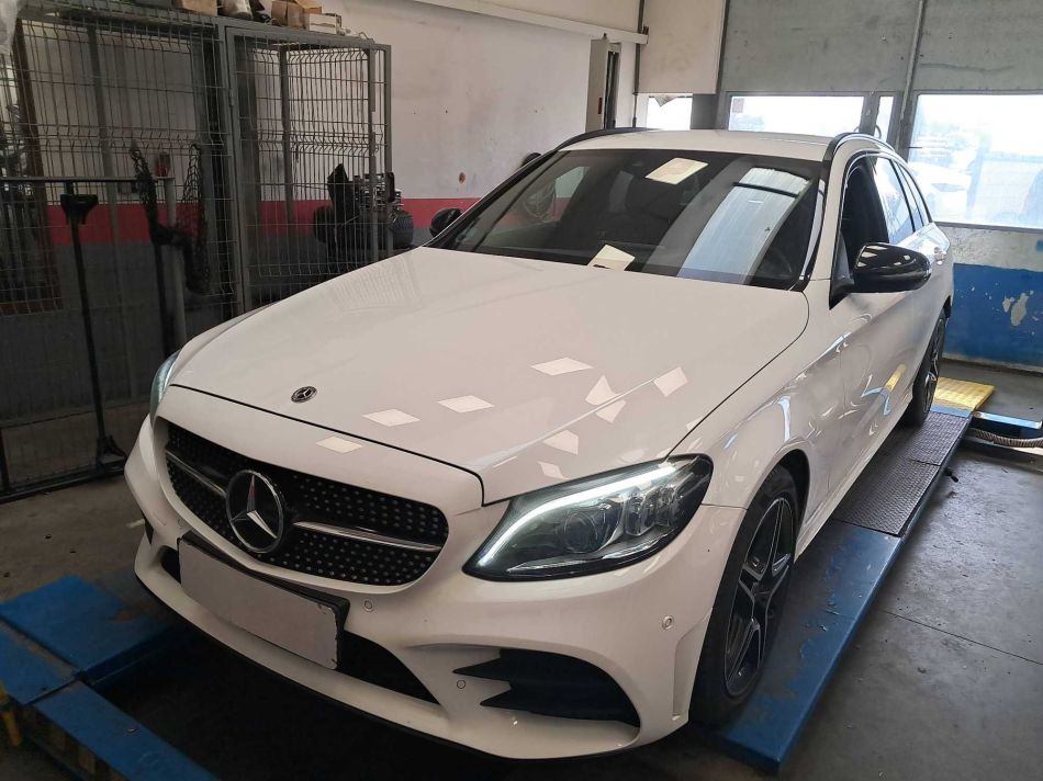 Mercedes-Benz C - 2019