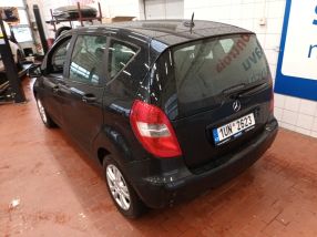 Mercedes-Benz A - 2010