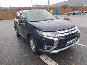 Mitsubishi Outlander - 2017