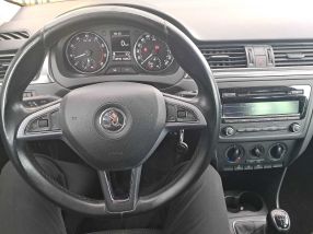 Skoda Rapid Spaceback - 2015