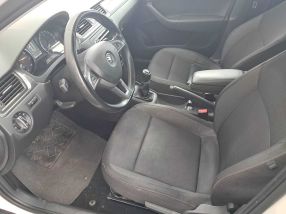 Skoda Rapid Spaceback - 2015