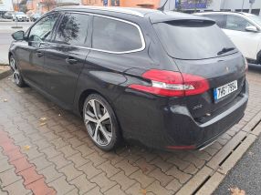 Peugeot 308 - 2016