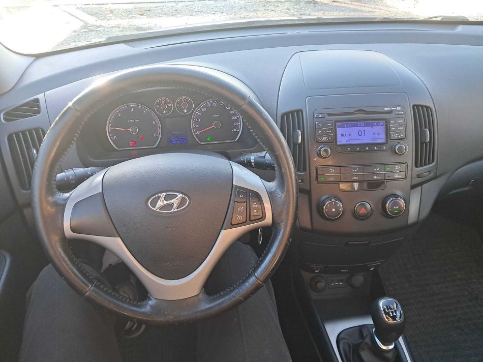 Hyundai i30 - 2010