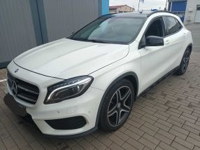 Mercedes-Benz GLA - 2016
