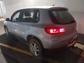 Volkswagen Tiguan - 2012