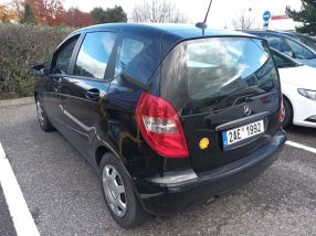 Mercedes-Benz A - 2011