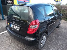 Mercedes-Benz A - 2011