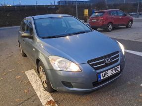 Kia Ceed - 2010