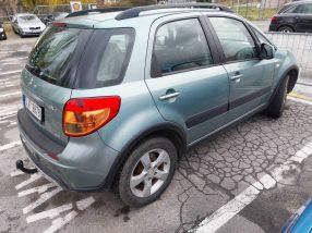 Suzuki SX4 - 2010