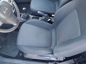 Opel Corsa - 2013