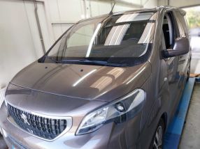 Peugeot Traveller - 2018