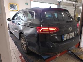 Volkswagen Passat - 2015