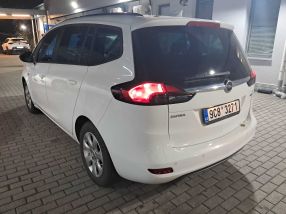 Opel Zafira - 2017