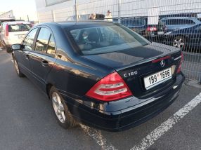 Mercedes-Benz C - 2003