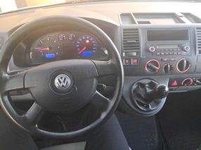 Volkswagen Transporter - 2009