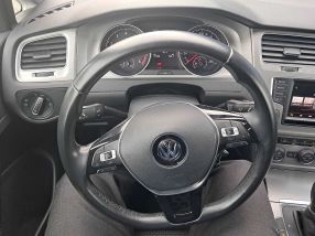 Volkswagen Golf - 2016