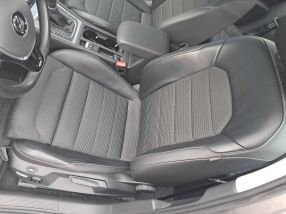 Volkswagen Golf - 2016