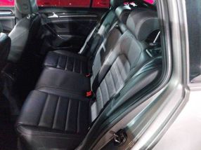 Volkswagen Golf - 2016