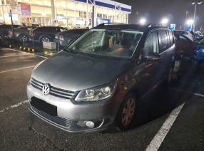 Volkswagen Touran - 2012