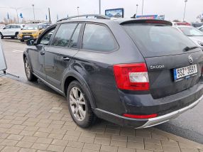 Skoda Octavia Scout - 2014