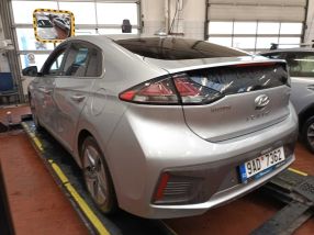 Hyundai Ioniq - 2020