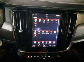 Volvo V90 Cross Country - 2017