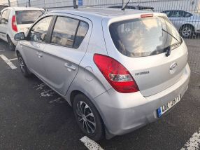 Hyundai i20 - 2010