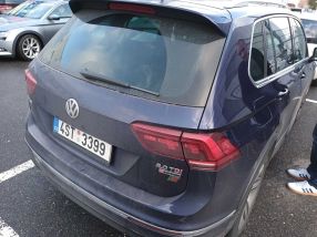 Volkswagen Tiguan - 2016
