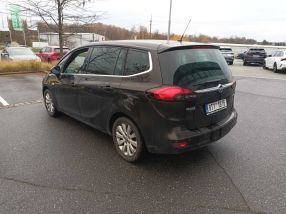 Opel Zafira - 2015