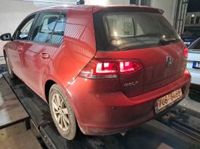 Volkswagen Golf - 2013