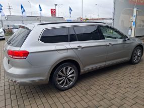 Volkswagen Passat - 2015